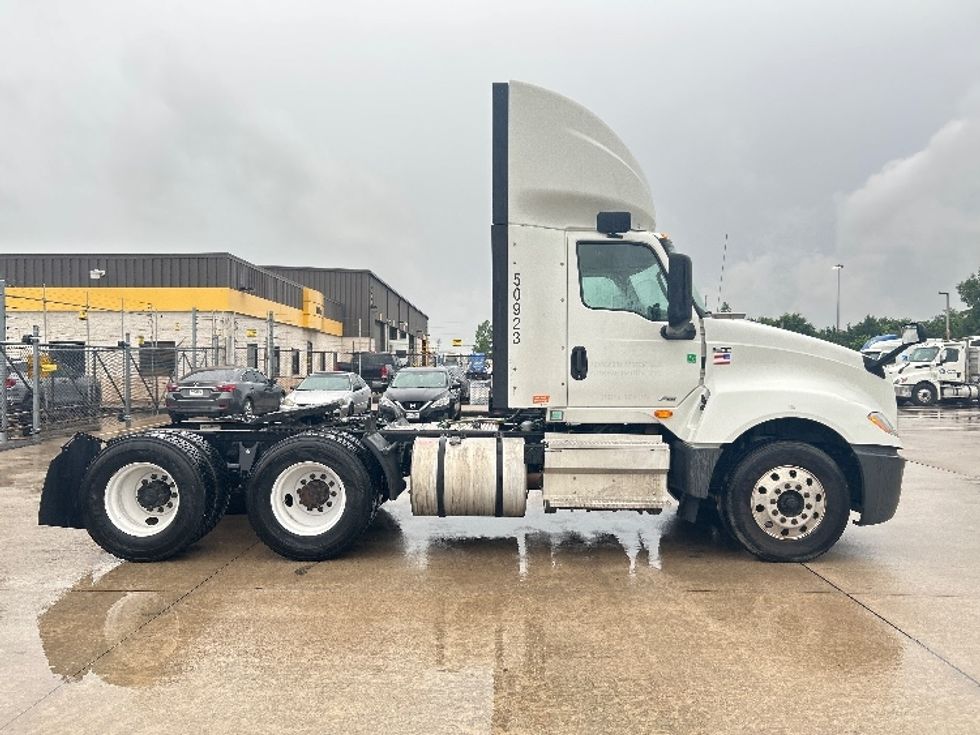 Day Cab Tractor-Heavy Duty Tractors-International-2020-LT625-Houston-TX-269,821\n\t\tmiles-$ 32,750 - Image 8