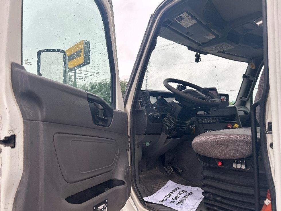 Day Cab Tractor-Heavy Duty Tractors-International-2020-LT625-Houston-TX-269,821\n\t\tmiles-$ 32,750 - Image 9