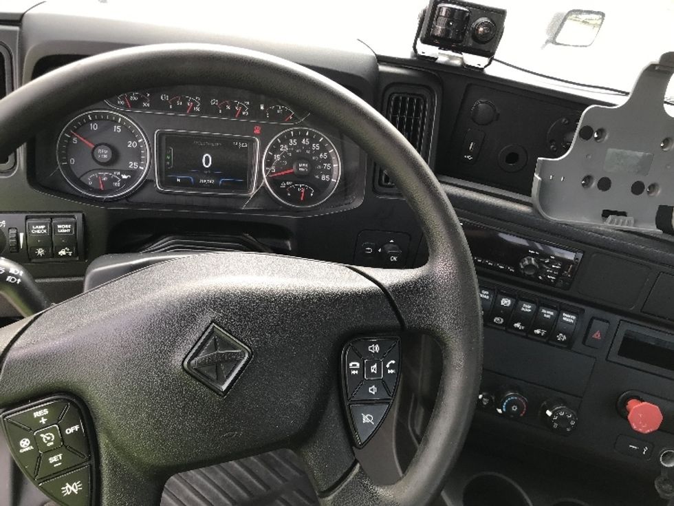 Day Cab Tractor-Heavy Duty Tractors-International-2020-LT625-Houston-TX-319,486\n\t\tmiles-$ 42,250 - Image 11