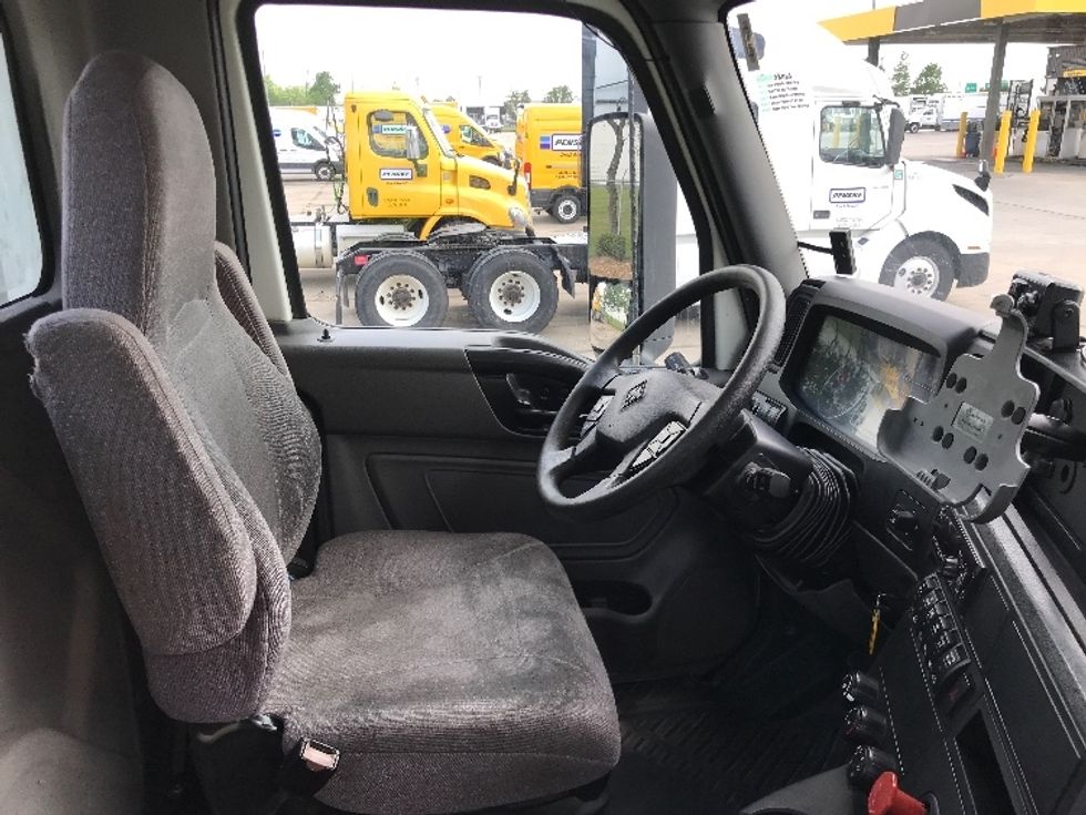 Day Cab Tractor-Heavy Duty Tractors-International-2020-LT625-Houston-TX-319,486\n\t\tmiles-$ 42,250 - Image 14