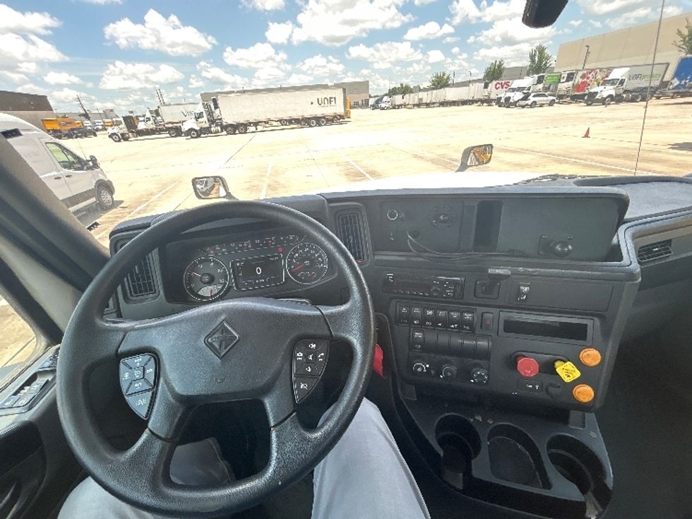 Day Cab Tractor-Heavy Duty Tractors-International-2020-LT625-Houston-TX-537,090\n\t\tmiles-$ 24,750 - Image 11