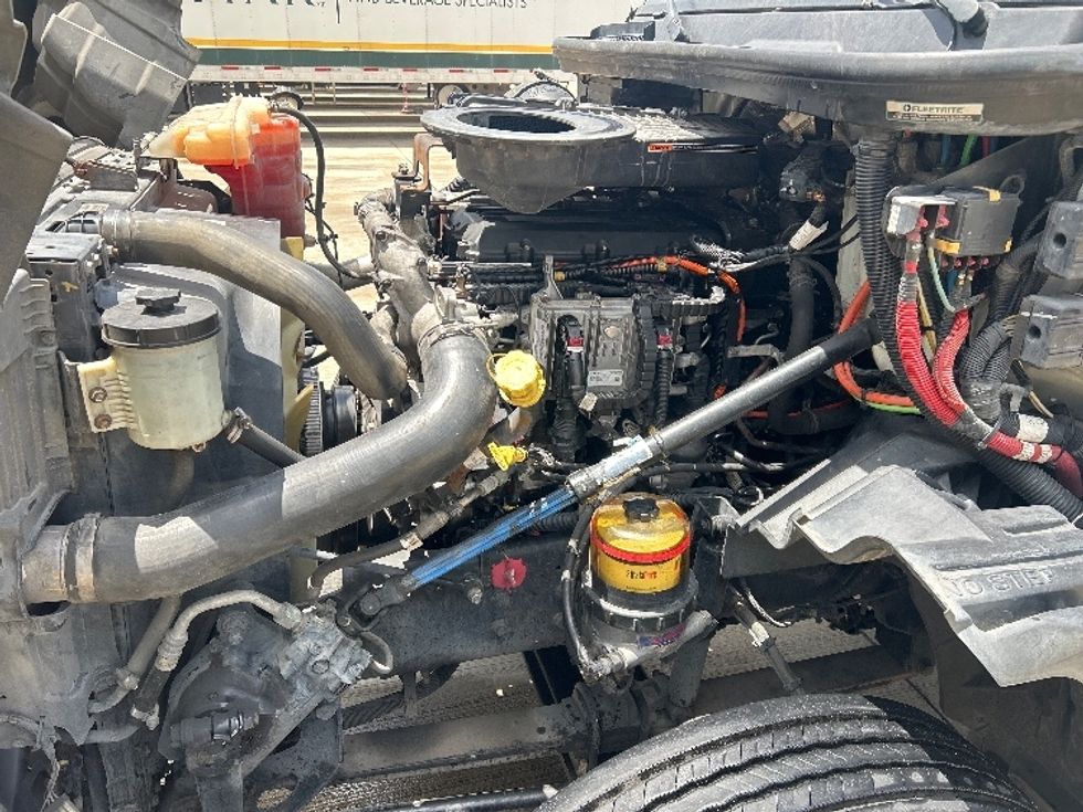 Day Cab Tractor-Heavy Duty Tractors-International-2020-LT625-Houston-TX-537,090\n\t\tmiles-$ 24,750 - Image 16