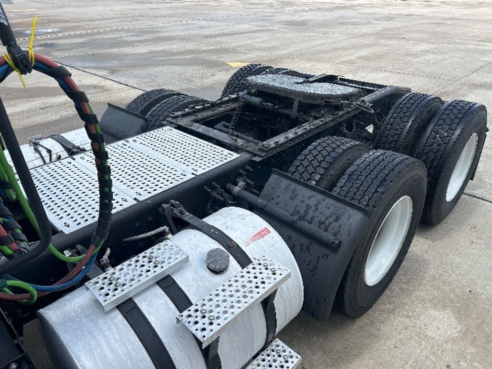 Day Cab Tractor-Heavy Duty Tractors-International-2020-LT625-Houston-TX-537,090\n\t\tmiles-$ 24,750 - Image 17
