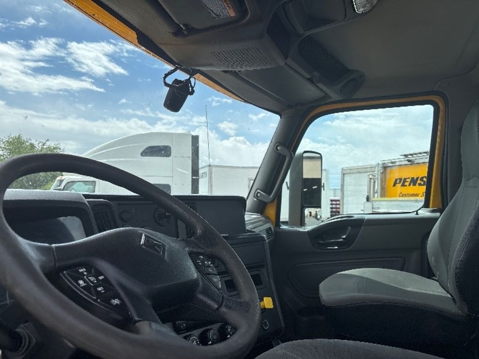 Day Cab Tractor-Heavy Duty Tractors-International-2020-LT625-Idaho Falls-ID-252,354\n\t\tmiles-$ 29,250 - Image 10