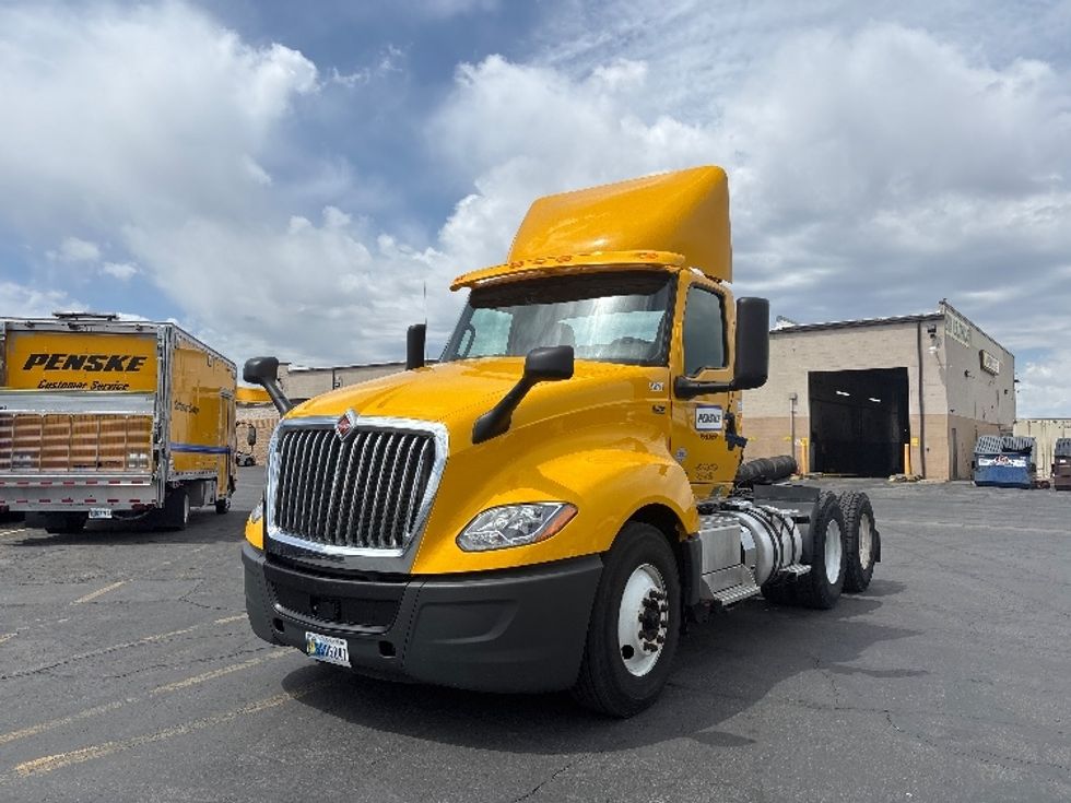 Day Cab Tractor-Heavy Duty Tractors-International-2020-LT625-Idaho Falls-ID-252,354\n\t\tmiles-$ 29,250 - Image 3