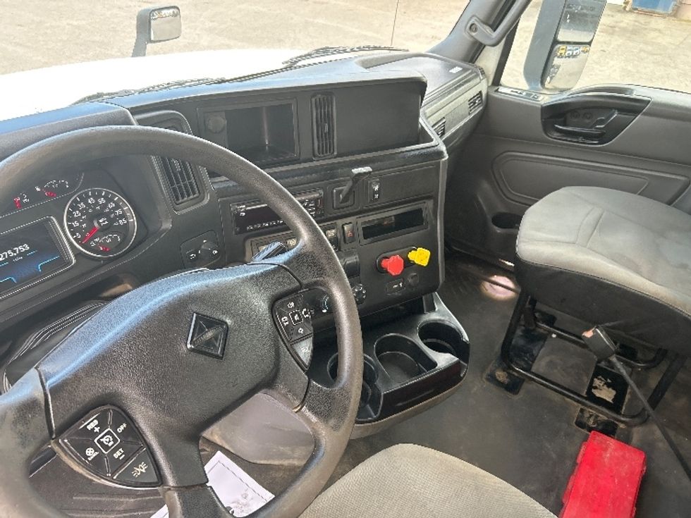 Day Cab Tractor-Heavy Duty Tractors-International-2020-LT625-Jackson-TN-275,753\n\t\tmiles-$ 53,000 - Image 10