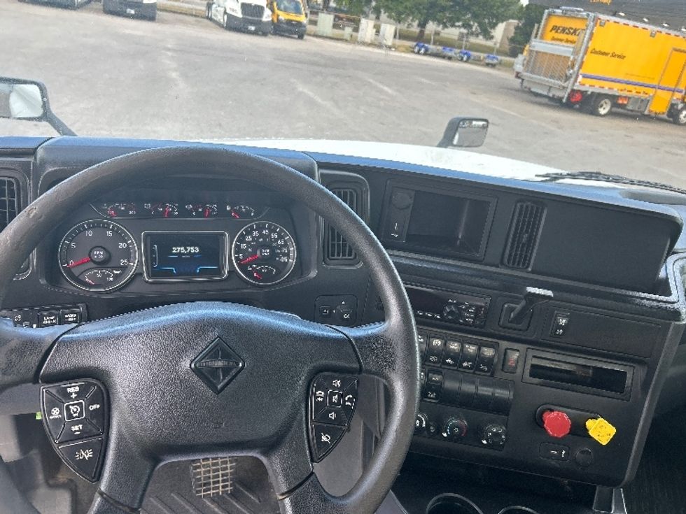 Day Cab Tractor-Heavy Duty Tractors-International-2020-LT625-Jackson-TN-275,753\n\t\tmiles-$ 53,000 - Image 11