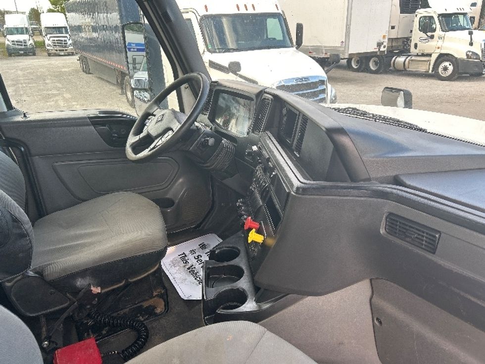 Day Cab Tractor-Heavy Duty Tractors-International-2020-LT625-Jackson-TN-275,753\n\t\tmiles-$ 53,000 - Image 14