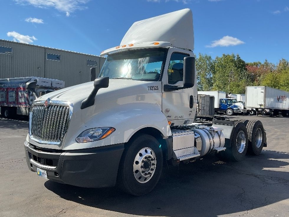 Day Cab Tractor-Heavy Duty Tractors-International-2020-LT625-Jessup-PA-468,288\n\t\tmiles-$ 25,750 - Image 3