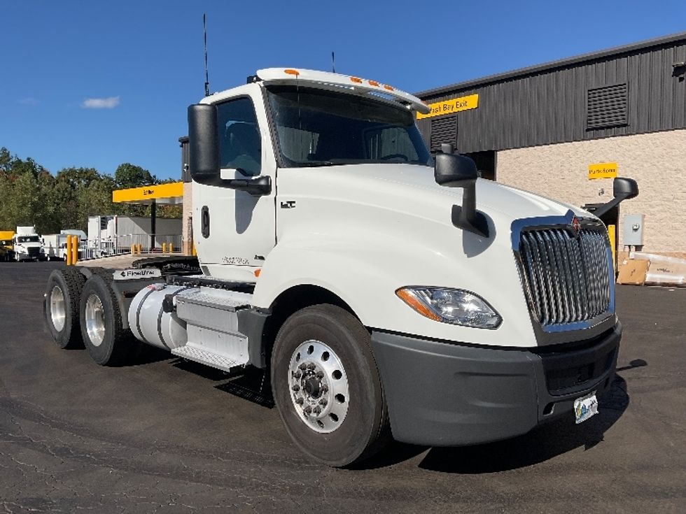 Day Cab Tractor-Heavy Duty Tractors-International-2020-LT625-Jessup-PA-492,951\n\t\tmiles-$ 24,250 - Image 1