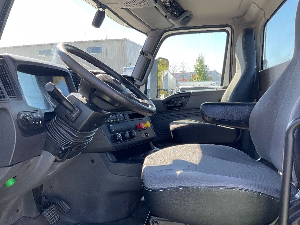 Day Cab Tractor-Heavy Duty Tractors-International-2020-LT625-Jessup-PA-572,075\n\t\tmiles-$ 25,750 - Image 10