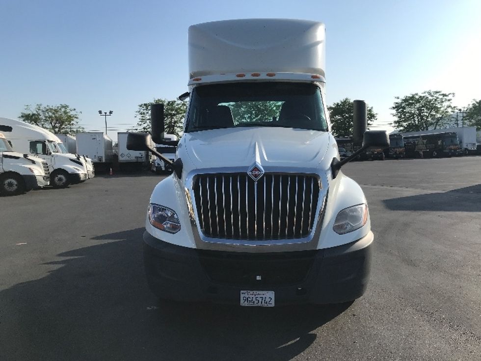 2020 International LT625 LT photo 2