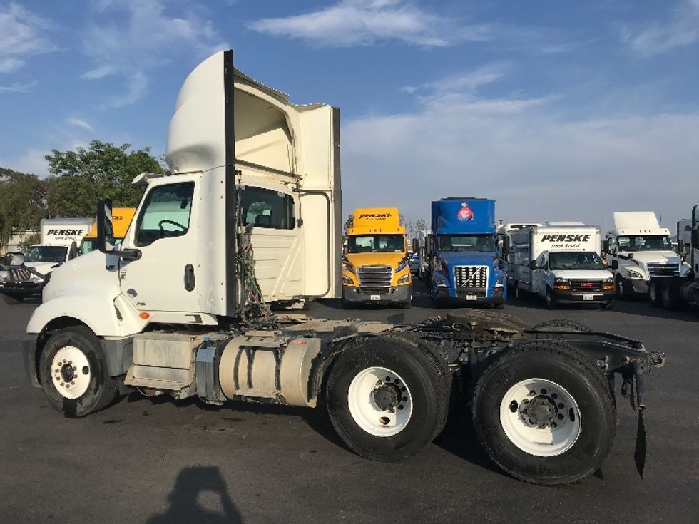 2020 International LT625 LT photo 5