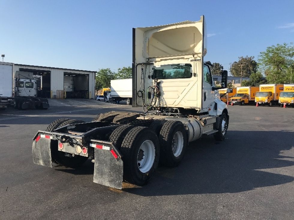 2020 International LT625 LT photo 7