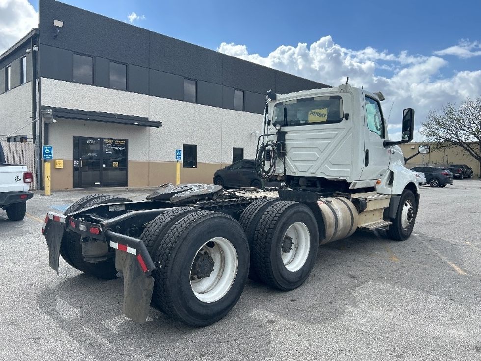Day Cab Tractor-Heavy Duty Tractors-International-2020-LT625-Katy-TX-239,545\n\t\tmiles-$ 36,250 - Image 7