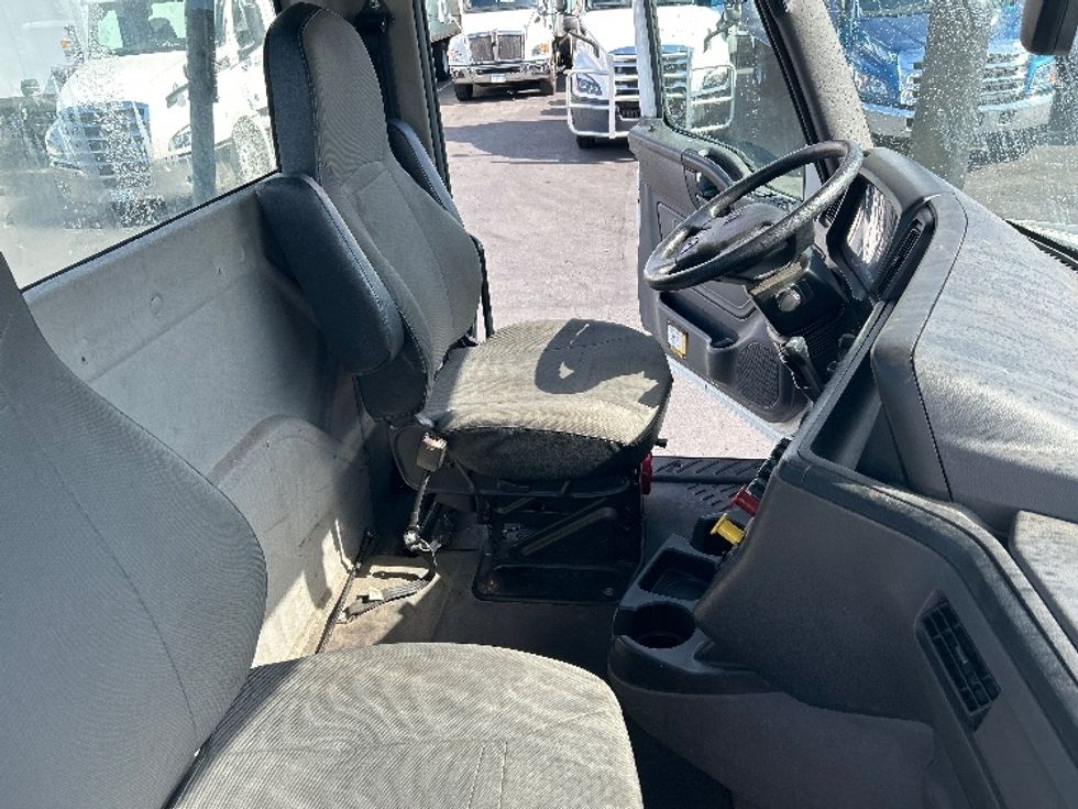 Day Cab Tractor-Heavy Duty Tractors-International-2020-LT625-Kent-WA-131,361\n\t\tmiles-$ 37,250 - Image 14