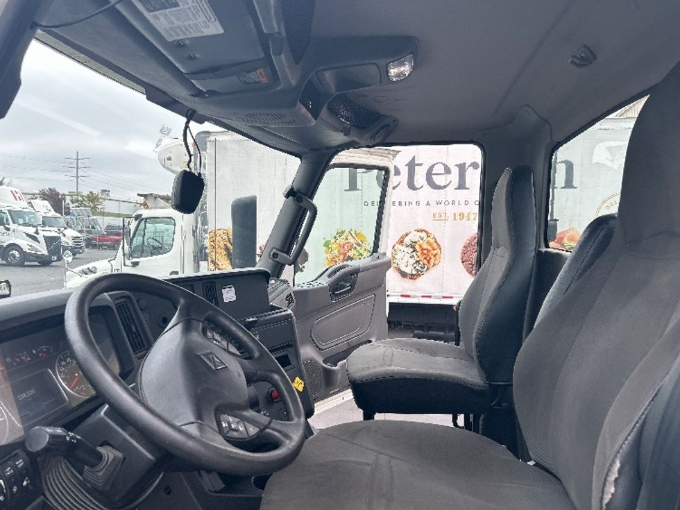 Day Cab Tractor-Heavy Duty Tractors-International-2020-LT625-Kent-WA-238,316\n\t\tmiles-$ 37,250 - Image 10