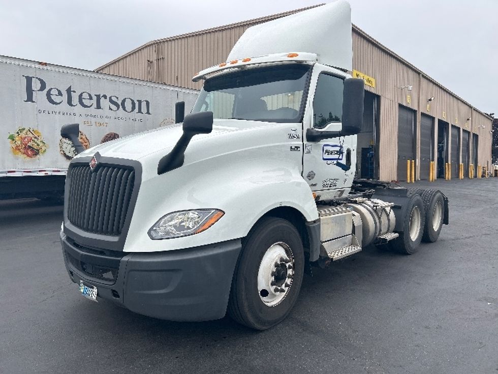 Day Cab Tractor-Heavy Duty Tractors-International-2020-LT625-Kent-WA-238,316\n\t\tmiles-$ 37,250 - Image 3