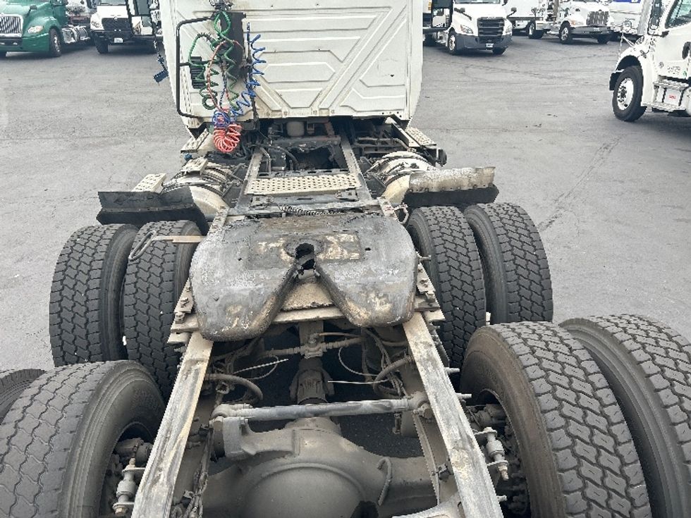 Day Cab Tractor-Heavy Duty Tractors-International-2020-LT625-Kent-WA-238,316\n\t\tmiles-$ 37,250 - Image 6