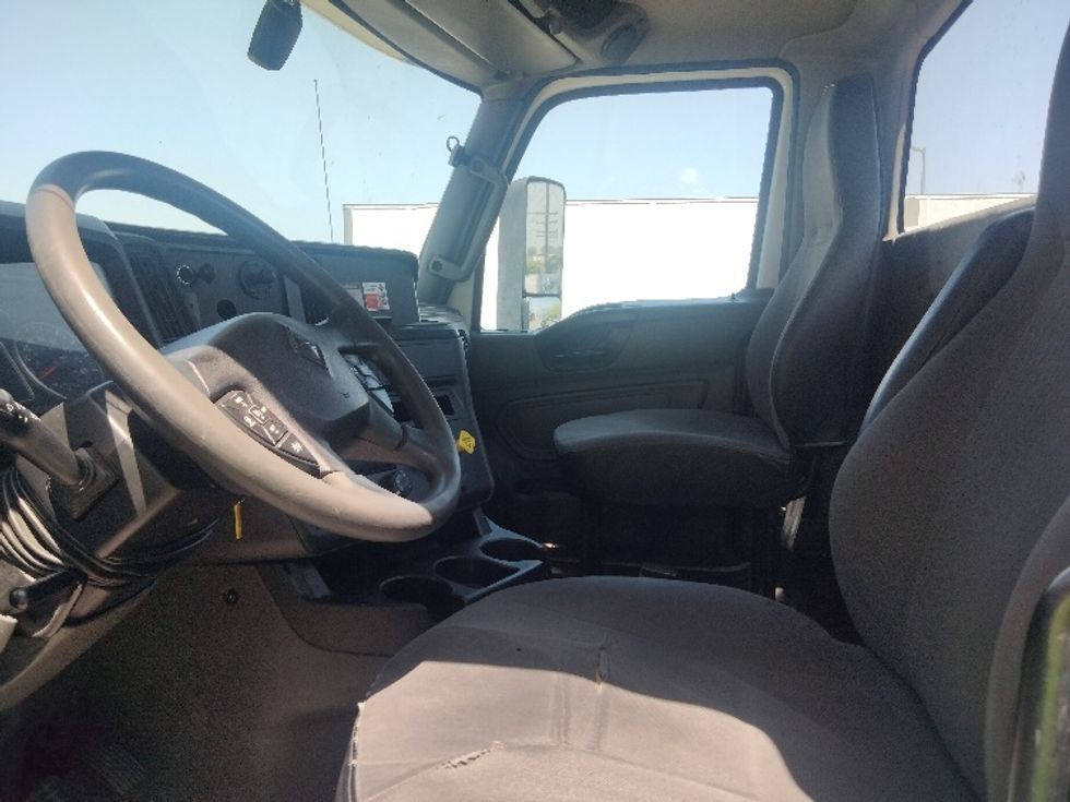 Day Cab Tractor-Heavy Duty Tractors-International-2020-LT625-La Mirada-CA-266,589\n\t\tmiles-$ 33,250 - Image 10