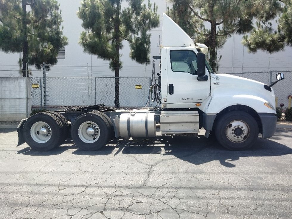 Day Cab Tractor-Heavy Duty Tractors-International-2020-LT625-La Mirada-CA-266,589\n\t\tmiles-$ 33,250 - Image 8