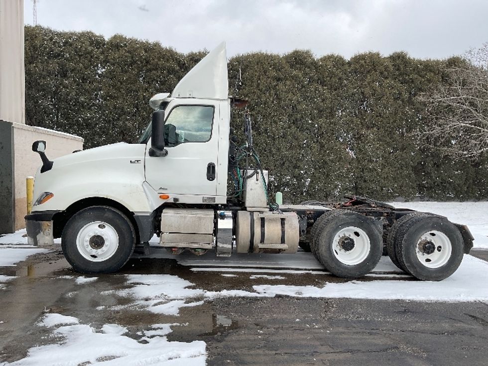 Day Cab Tractor-Heavy Duty Tractors-International-2020-LT625-La Porte-IN-337,594\n\t\tmiles-$ 32,750 - Image 4
