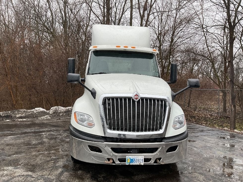 Day Cab Tractor-Heavy Duty Tractors-International-2020-LT625-La Porte-IN-392,217\n\t\tmiles-$ 29,500 - Image 2