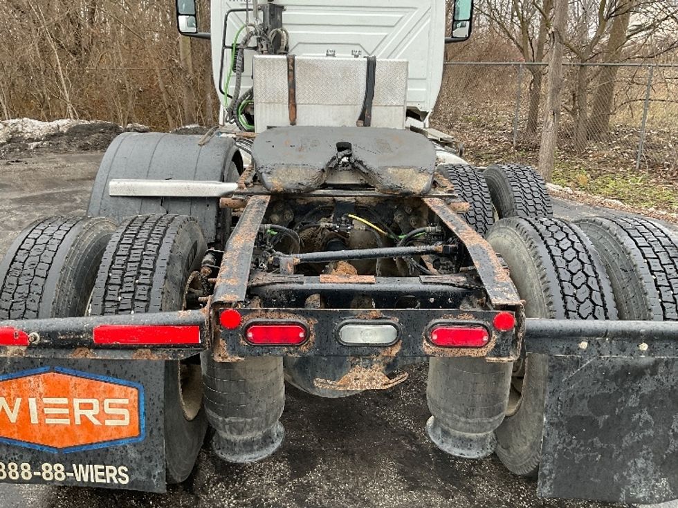 Day Cab Tractor-Heavy Duty Tractors-International-2020-LT625-La Porte-IN-392,217\n\t\tmiles-$ 29,500 - Image 6