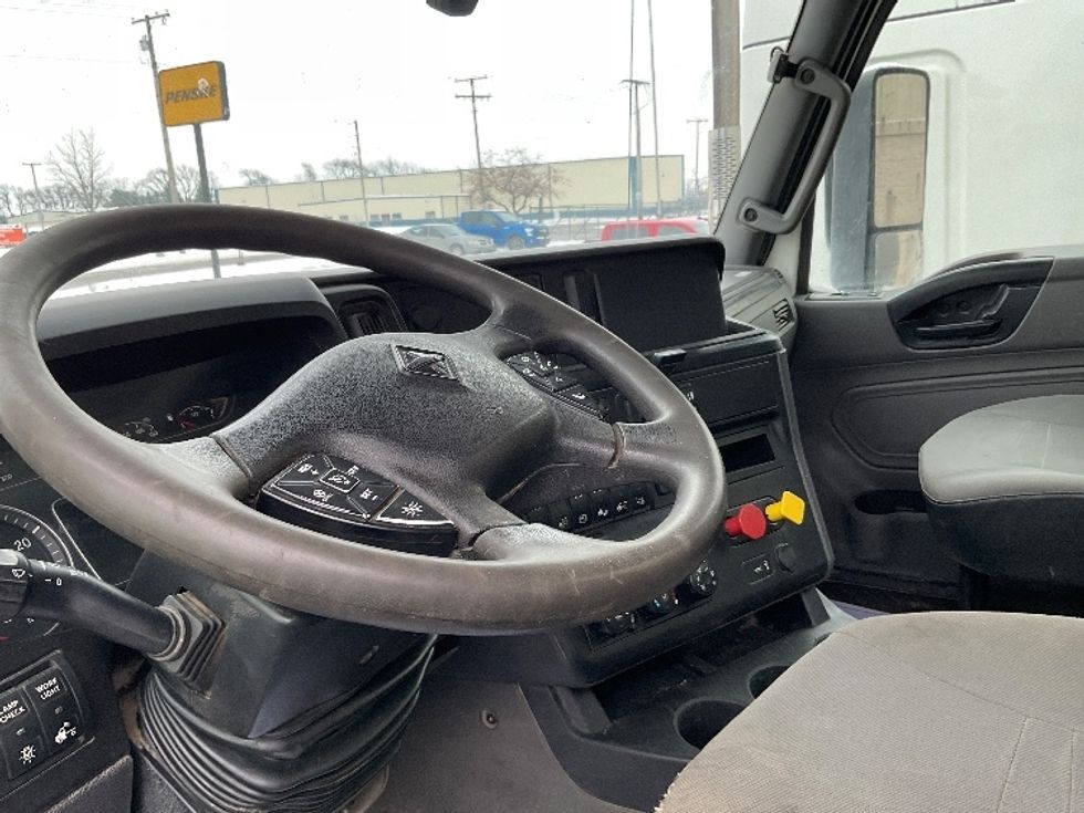 Day Cab Tractor-Heavy Duty Tractors-International-2020-LT625-La Porte-IN-422,087\n\t\tmiles-$ 29,000 - Image 10