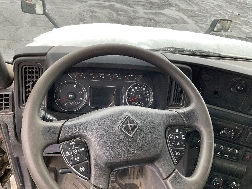 Day Cab Tractor-Heavy Duty Tractors-International-2020-LT625-La Porte-IN-422,087\n\t\tmiles-$ 29,000 - Image 11