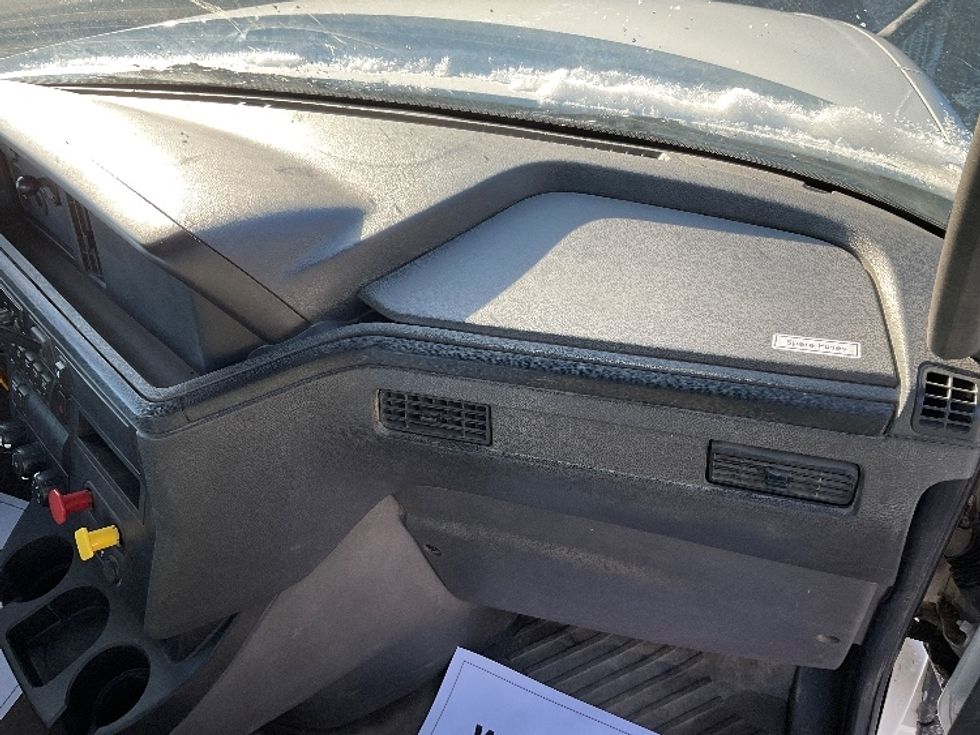 Day Cab Tractor-Heavy Duty Tractors-International-2020-LT625-La Porte-IN-422,087\n\t\tmiles-$ 29,000 - Image 13