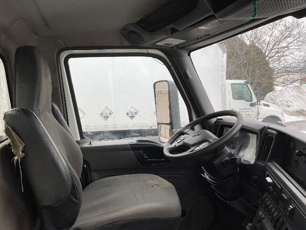 Day Cab Tractor-Heavy Duty Tractors-International-2020-LT625-La Porte-IN-422,087\n\t\tmiles-$ 29,000 - Image 14