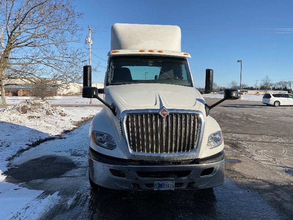 Day Cab Tractor-Heavy Duty Tractors-International-2020-LT625-La Porte-IN-422,087\n\t\tmiles-$ 29,000 - Image 2