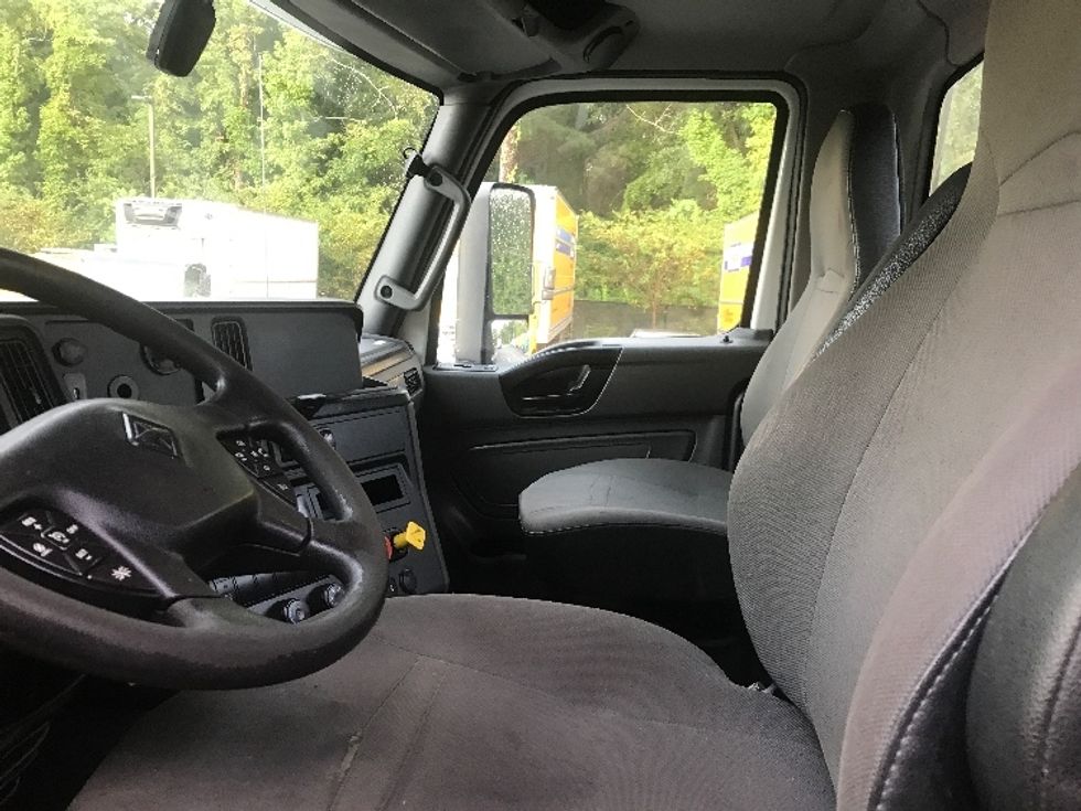 Day Cab Tractor-Heavy Duty Tractors-International-2020-LT625-Ladson-SC-254,530\n\t\tmiles-$ 37,750 - Image 7