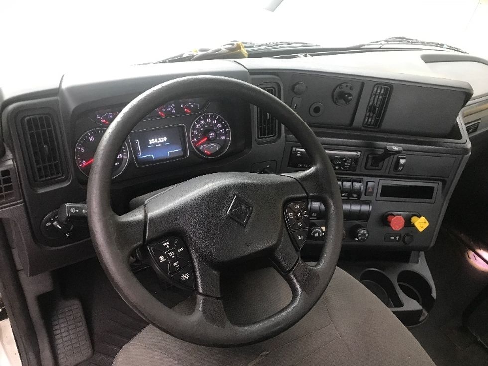 Day Cab Tractor-Heavy Duty Tractors-International-2020-LT625-Ladson-SC-254,530\n\t\tmiles-$ 37,750 - Image 8