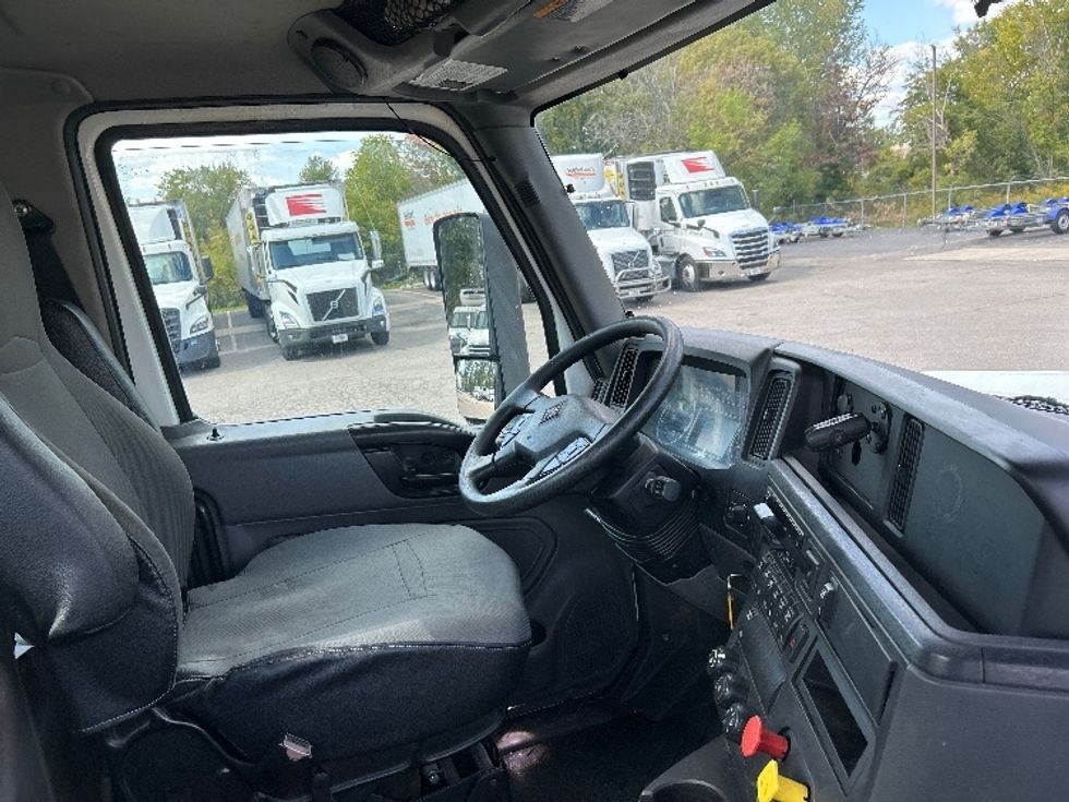 Day Cab Tractor-Heavy Duty Tractors-International-2020-LT625-Lansing-MI-247,658\n\t\tmiles-$ 32,000 - Image 13