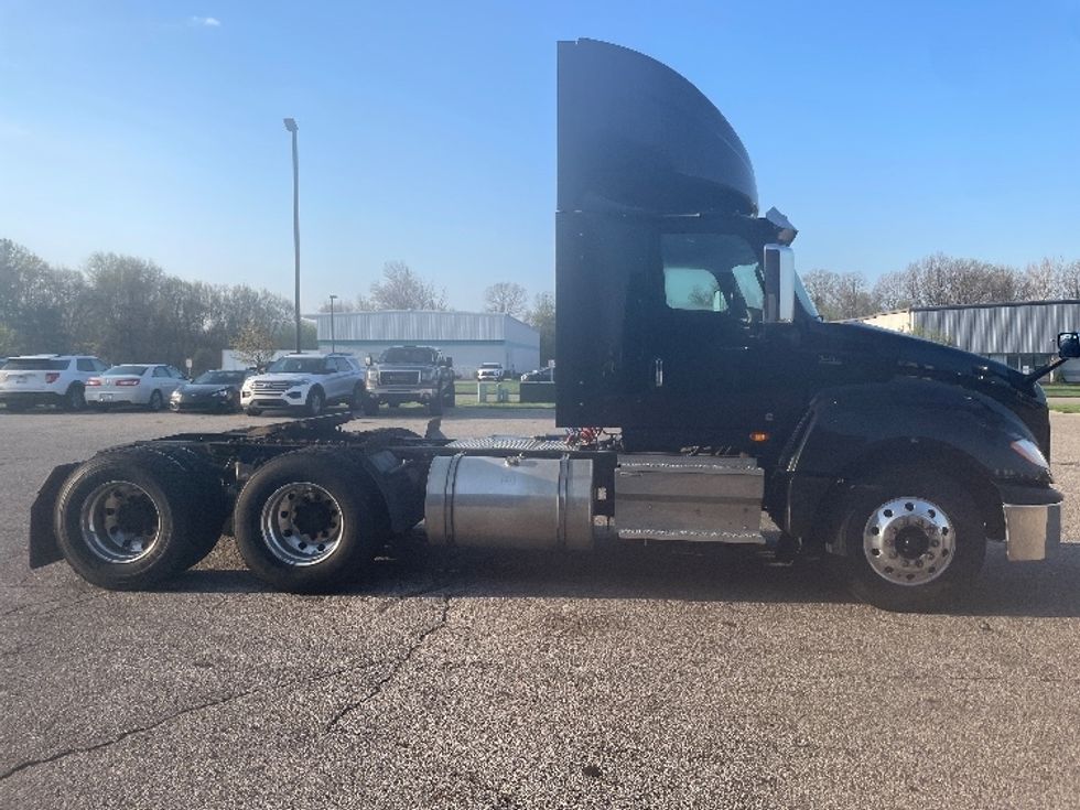 Day Cab Tractor-Heavy Duty Tractors-International-2020-LT625-Lansing-MI-290,427\n\t\tmiles-$ 42,250 - Image 7