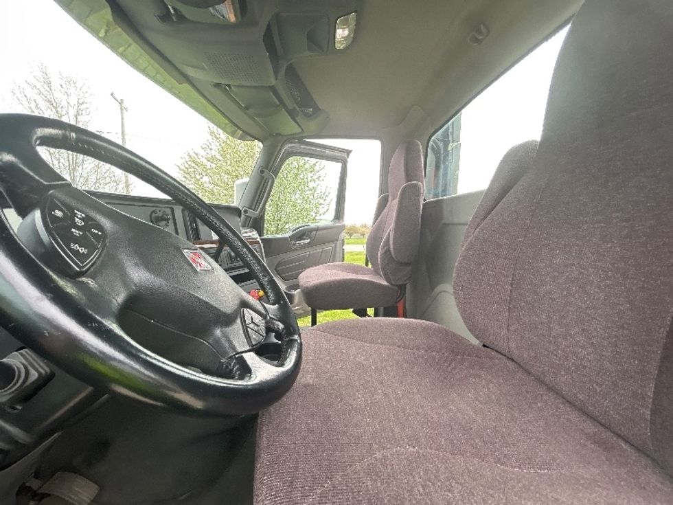 Day Cab Tractor-Heavy Duty Tractors-International-2020-LT625-Lansing-MI-290,427\n\t\tmiles-$ 42,250 - Image 8