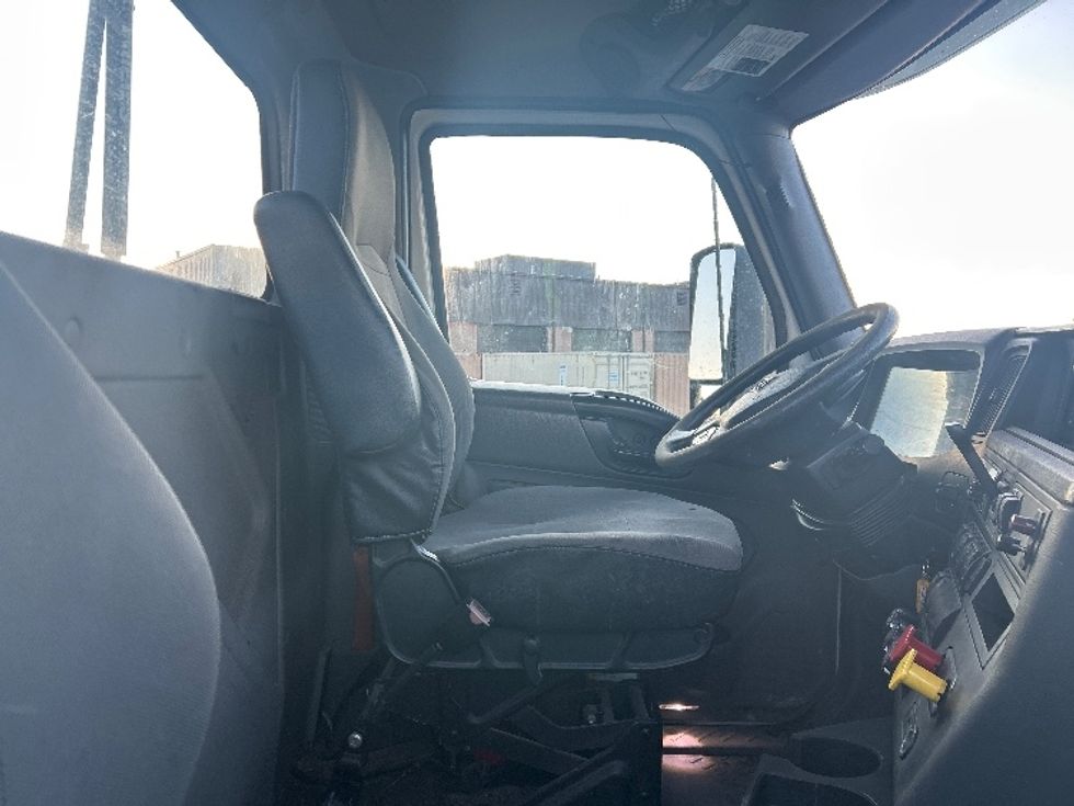 Day Cab Tractor-Heavy Duty Tractors-International-2020-LT625-Lansing-MI-539,509\n\t\tmiles-$ 26,250 - Image 14