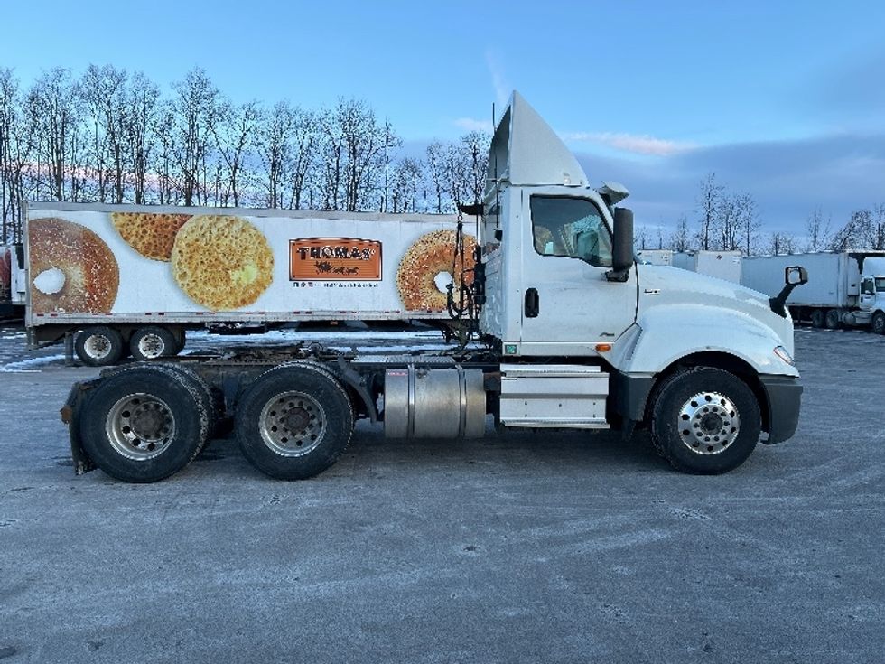 Day Cab Tractor-Heavy Duty Tractors-International-2020-LT625-Liverpool-NY-228,272\n\t\tmiles-$ 33,750 - Image 8