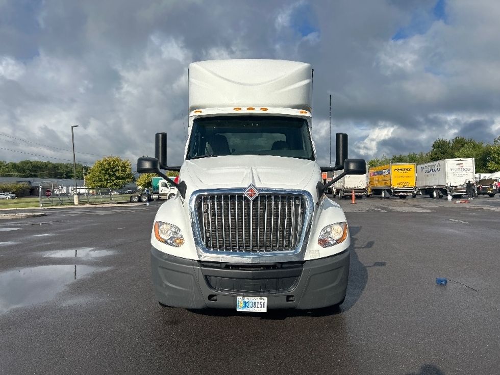 Day Cab Tractor-Heavy Duty Tractors-International-2020-LT625-Liverpool-NY-242,897\n\t\tmiles-$ 45,250 - Image 2