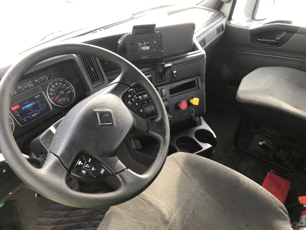 Day Cab Tractor-Heavy Duty Tractors-International-2020-LT625-Liverpool-NY-467,697\n\t\tmiles-$ 25,750 - Image 10
