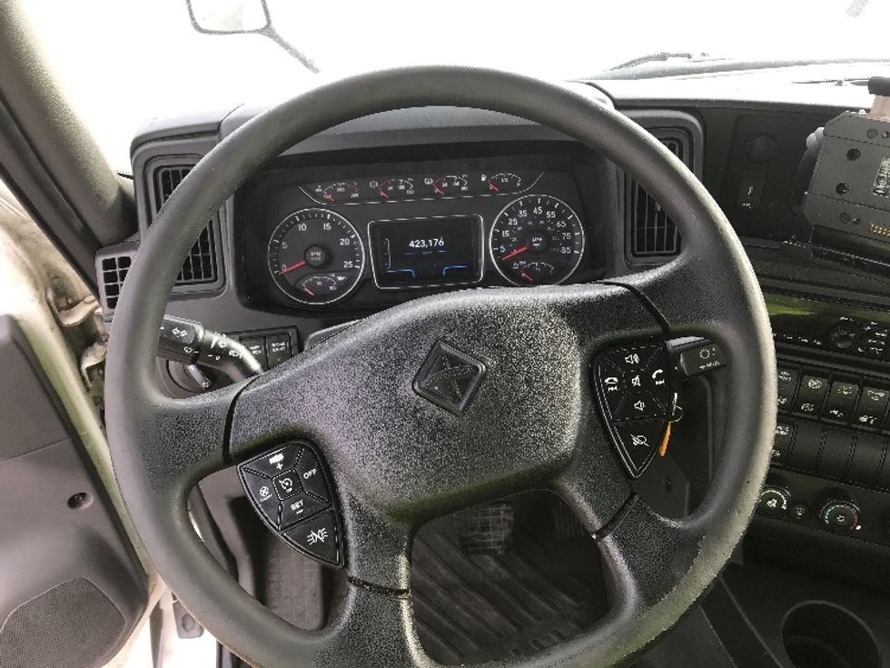 Day Cab Tractor-Heavy Duty Tractors-International-2020-LT625-Liverpool-NY-467,697\n\t\tmiles-$ 25,750 - Image 11