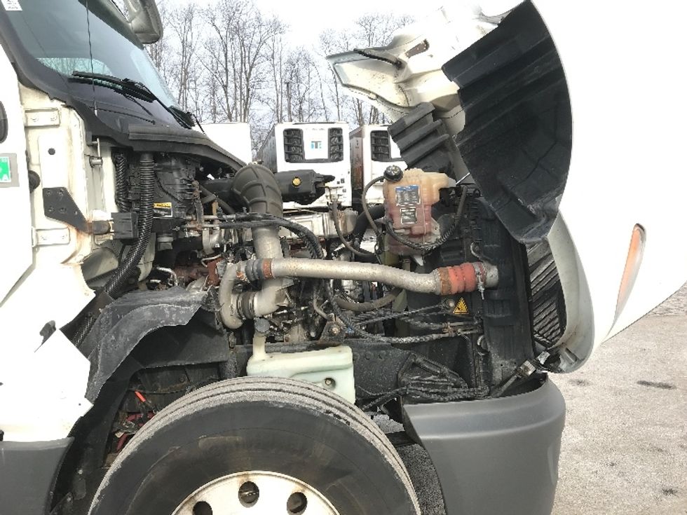 Day Cab Tractor-Heavy Duty Tractors-International-2020-LT625-Liverpool-NY-467,697\n\t\tmiles-$ 25,750 - Image 15