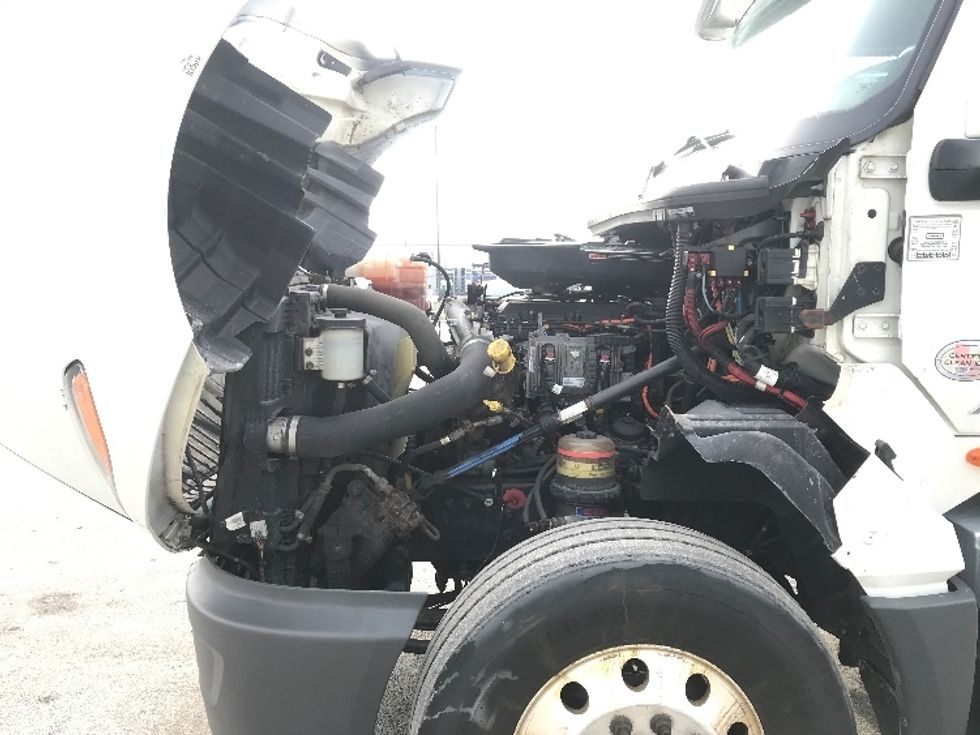 Day Cab Tractor-Heavy Duty Tractors-International-2020-LT625-Liverpool-NY-467,697\n\t\tmiles-$ 25,750 - Image 16