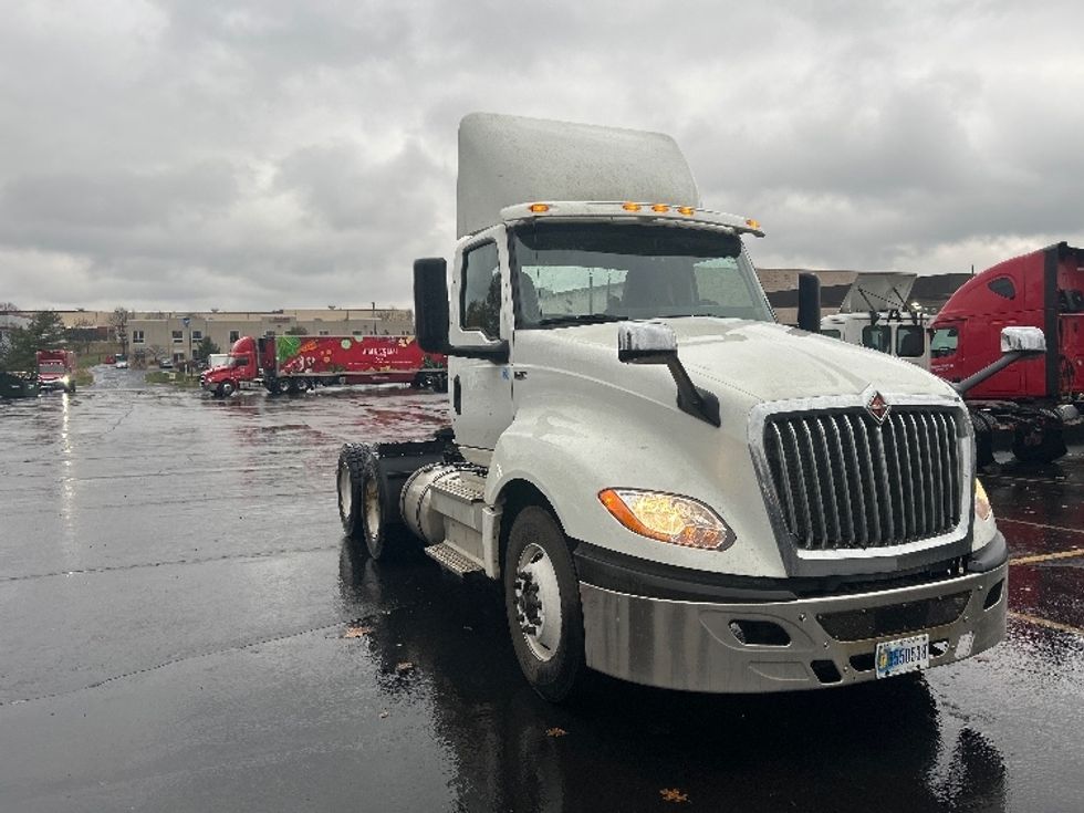 Day Cab Tractor-Heavy Duty Tractors-International-2020-LT625-Louisville-KY-578,383\n\t\tmiles-$ 25,750 - Image 1