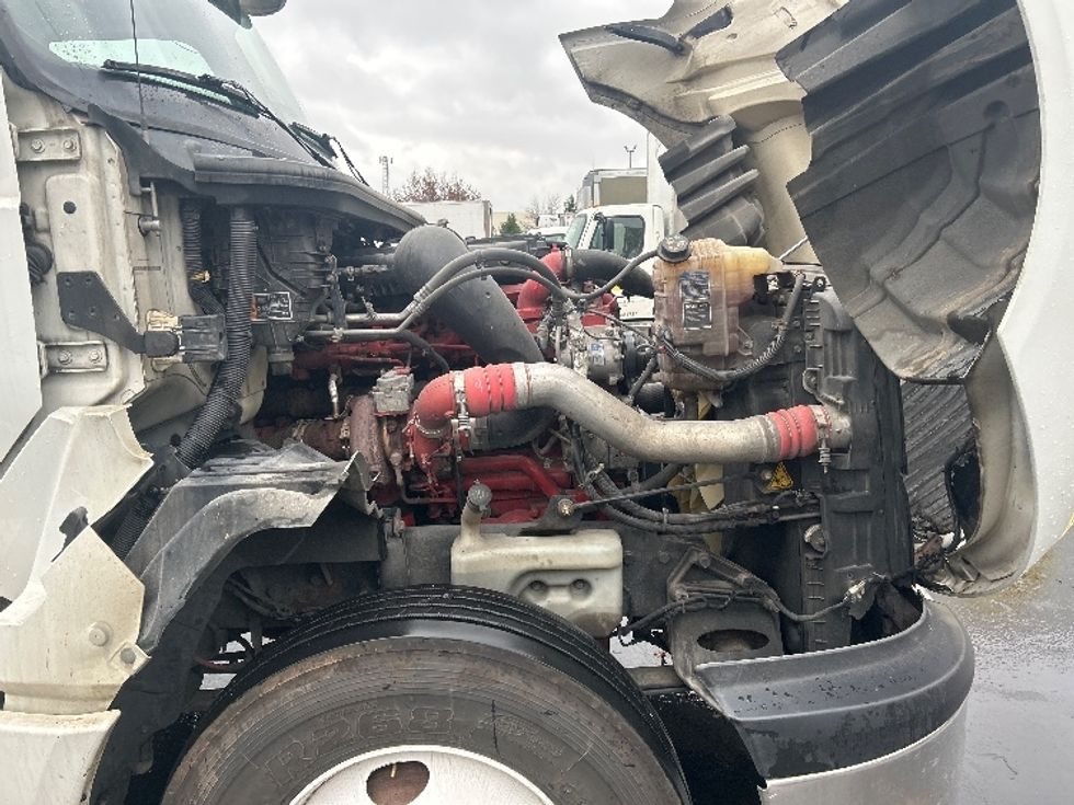 Day Cab Tractor-Heavy Duty Tractors-International-2020-LT625-Louisville-KY-578,383\n\t\tmiles-$ 25,750 - Image 15