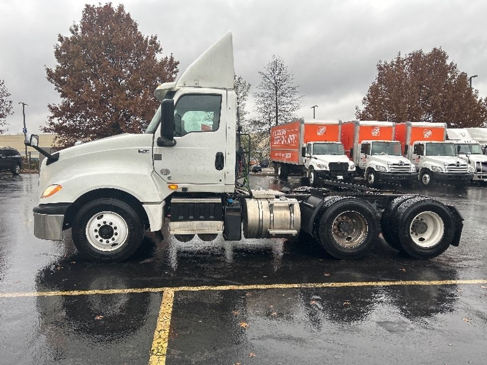 Day Cab Tractor-Heavy Duty Tractors-International-2020-LT625-Louisville-KY-578,383\n\t\tmiles-$ 25,750 - Image 4