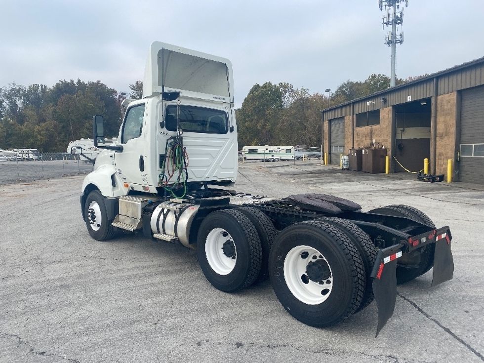 Day Cab Tractor-Heavy Duty Tractors-International-2020-LT625-Madison-AL-387,509\n\t\tmiles-$ 30,500 - Image 5