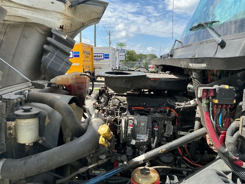 Day Cab Tractor-Heavy Duty Tractors-International-2020-LT625-Mebane-NC-336,761\n\t\tmiles-$ 30,250 - Image 16